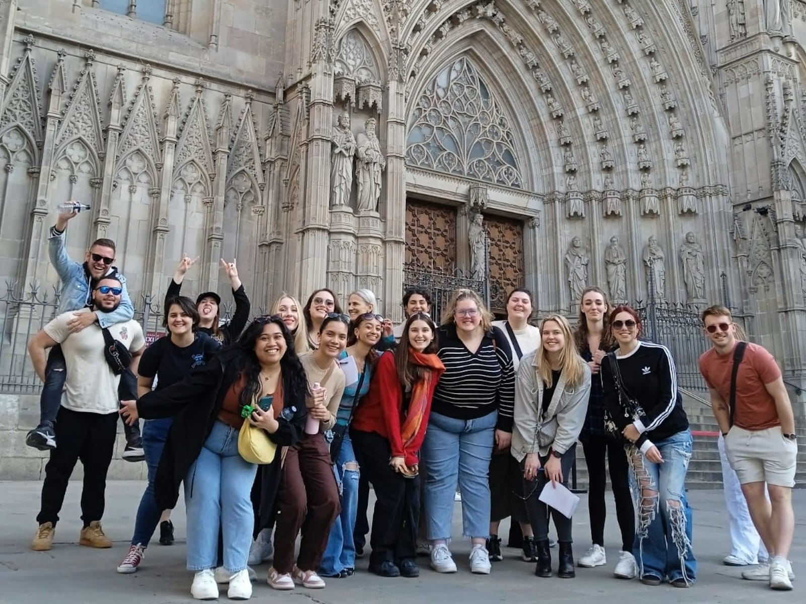 Visita guidata a piedi del quartiere Gòtic